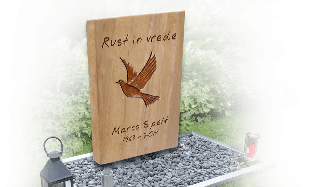 grafzerk materialen - hout letterplaat met duif