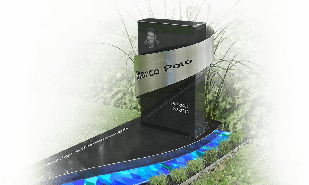 omranding van een grafsteen inox natuursteen