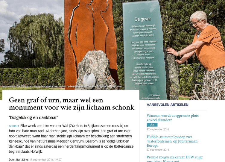 artikel in de volkskrant over de gedenkplek voor donoren in Rotterdam