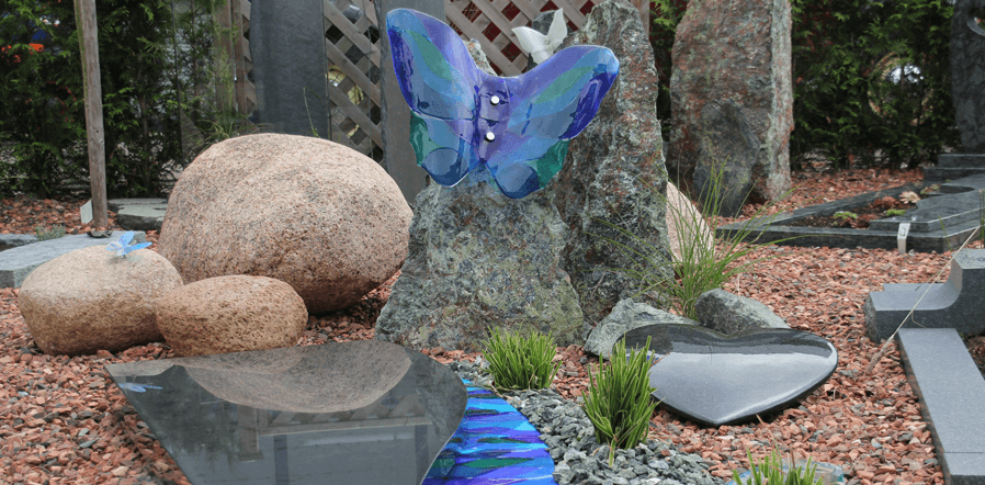 inspiratietuin grafzerken glasfusing vlinder rivier zerk