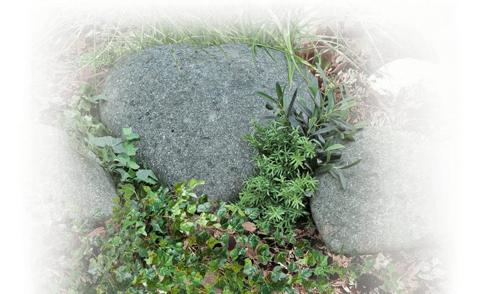 natuurlijke grafsteen groensteen natuursteen hartvorm