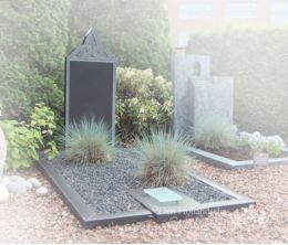 Gedenksteen in graniet