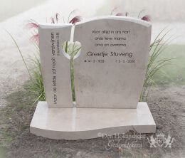Kort grafmonument uitgespaard hart