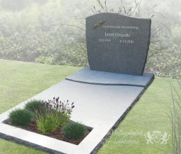 Ruwe golfkop grafsteen