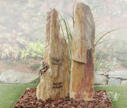 Versteend hout zuilen grafmonument