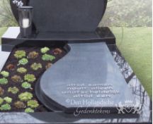 Enkel grafmonument met ronde lettersteen foto 4