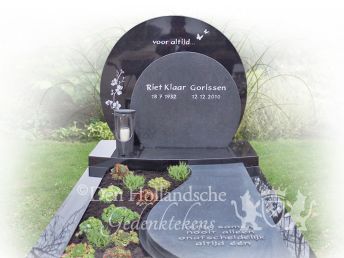 Enkel grafmonument met ronde lettersteen