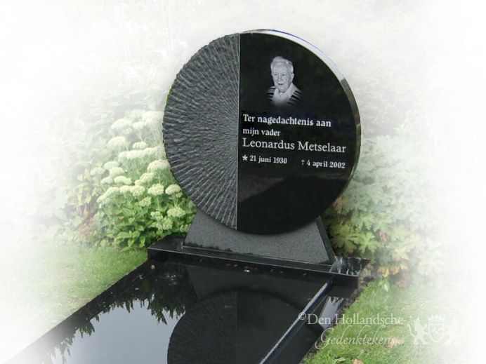 grafmonument-foto-in-natuursteen.jpg foto 1