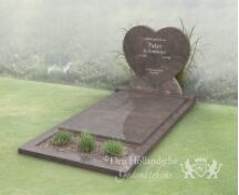 Grafmonument met gesloten dekplaat en bloemstrook foto 1