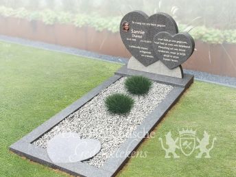 Grafsteen met 3 harten