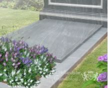 Klassiek vormgegeven familiegrafmonument foto 5