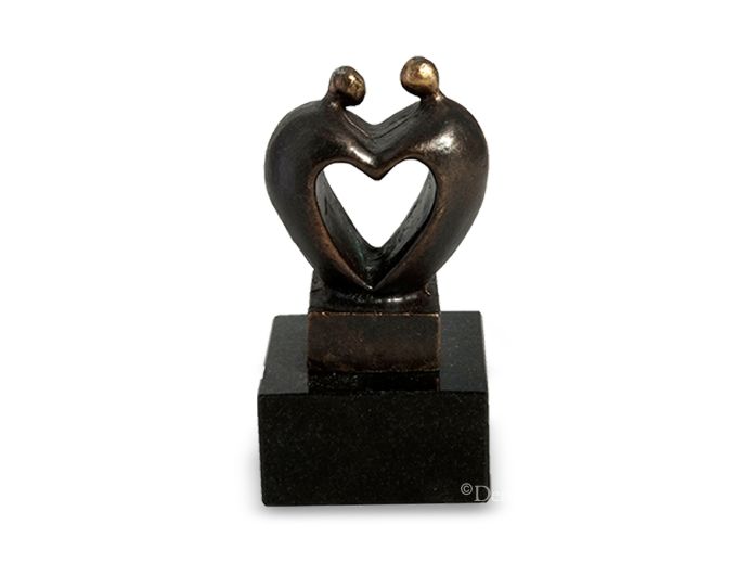Bronzen mini urn mensen omhelzing met hart foto 1