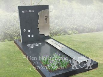 RVS grafmonument met silhouet