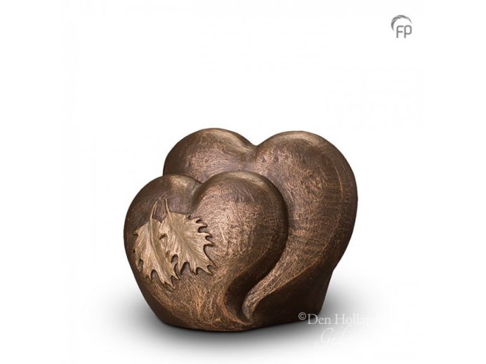 Hartvormige duo urn met blad decoratie foto 1