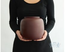 SERES – handgemaakte eco urne in terracotta engobe foto 1