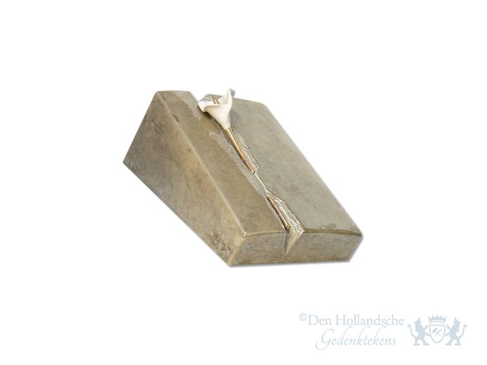Speciale keramische urn met lelie foto 1