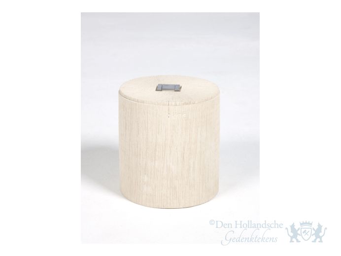 UBVKORM-M-111 | WHITE SLIP | 18,5x18,5 cm - 3,5 l foto 1