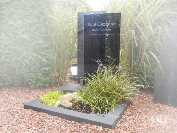 Urnenmonument met glas foto 1